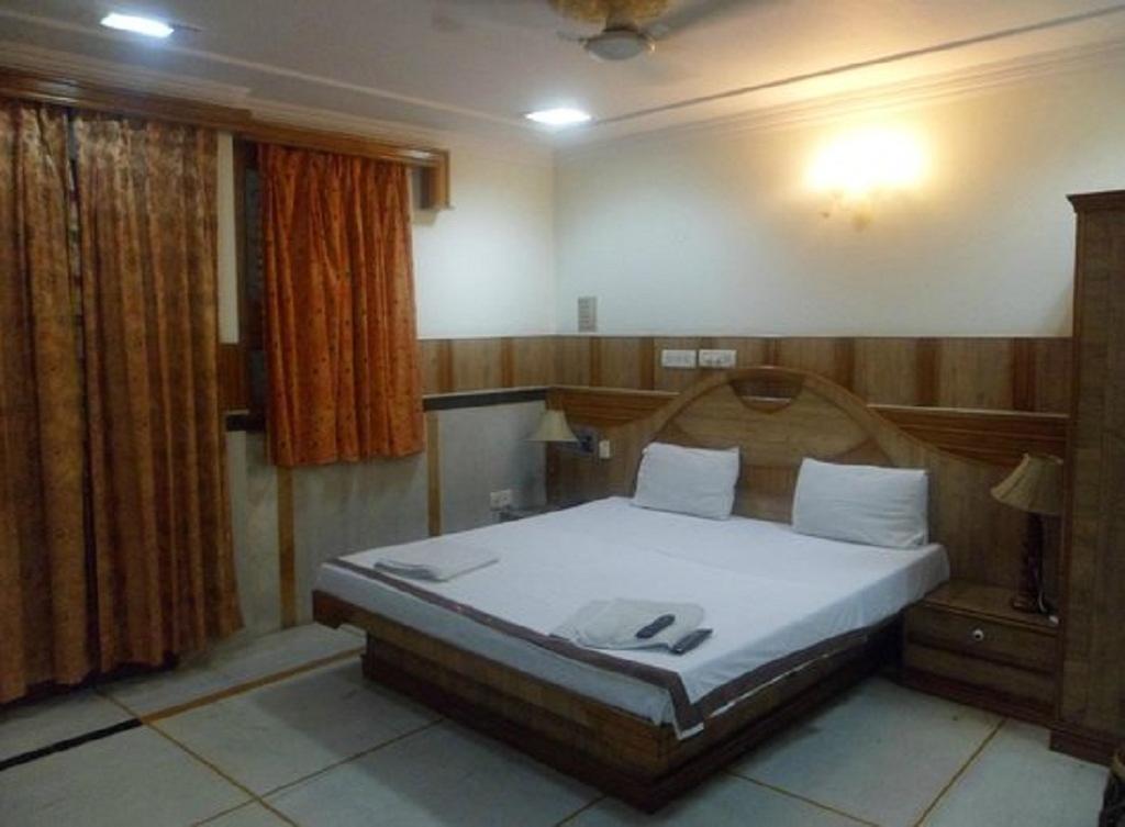 Ajay Guest House นิวเดลี ภายนอก รูปภาพ
